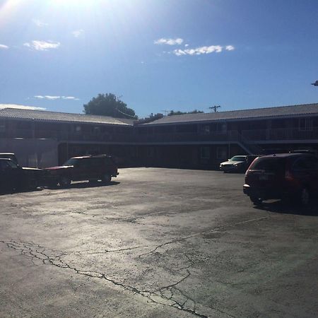 Chateau Motel Colorado Springs Bagian luar foto